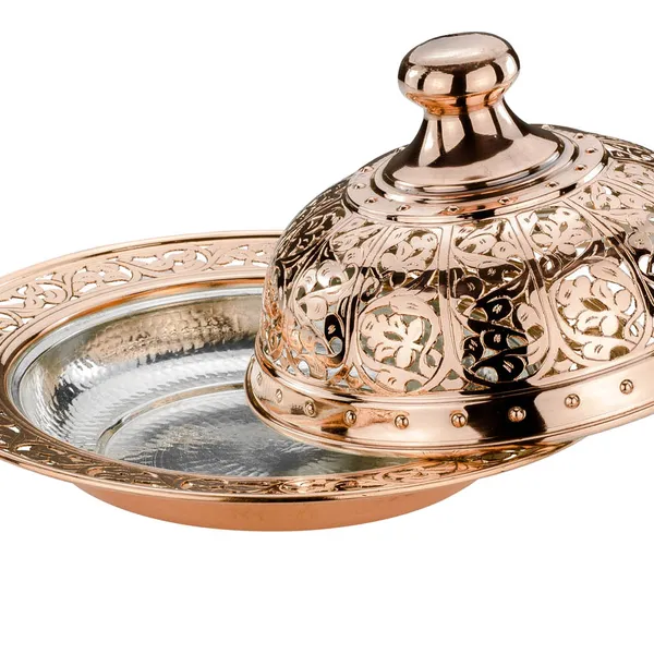Openwork-Engraved Lidded Sahan